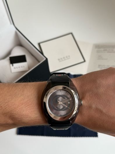 Gucci 137.1 Swiss Made Watch Full Set