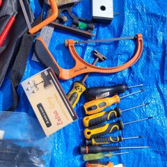 toolbox hand tool's screwdriver various bits