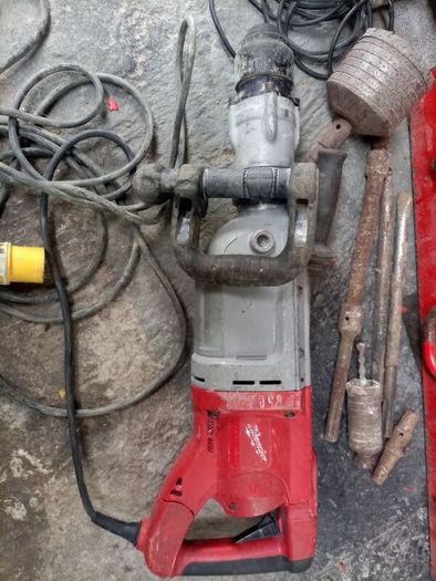 Milwaukee breaker and rotary drill and radio all 110 output