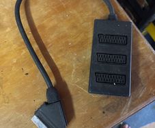 scart 3-way splitter