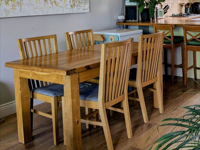 Solid Oak Dining Table & 4 Chairs