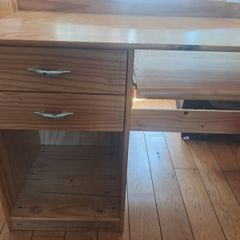 pine desk