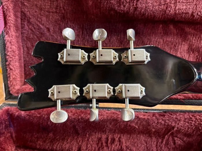 Mosrite Ventures Model Super Custom '65 Sunburst