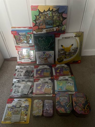 Pokemon Collection Scarlet and Violet Mega Evoltions