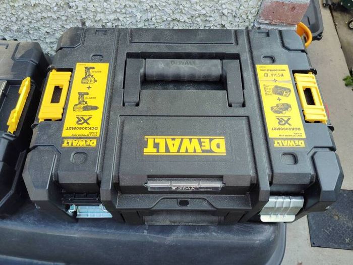 dewalt tool boxes