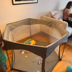 Miniuno playpen