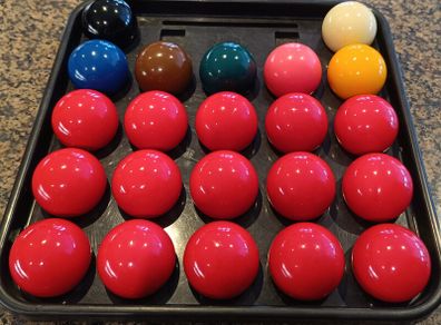 snooker balls