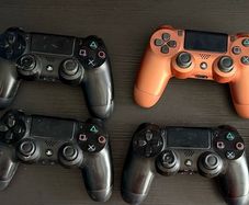7 Genuine Sony PS4 DualShock 4 Controllers Bundle | Mixed Colours | Tested & Working