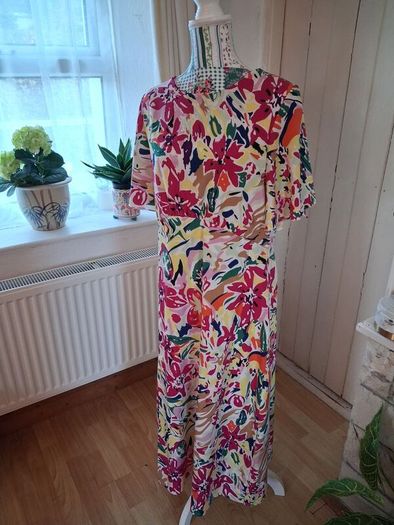 New Ladies Dress