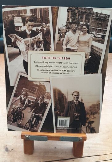 Man on the Bridge - The Photos of Arthur Fields Book