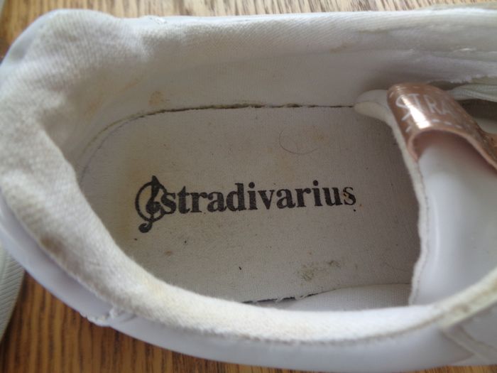 Stradivarius Ladies Runners for Sale