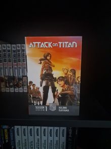 Attack on Titan vol 1-4