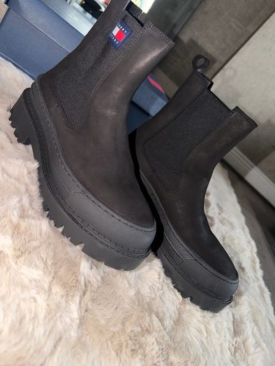 Tommy Jeans Black Chelsea Boots Size 39/6 Chunky Platform