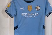 kids Manchester city haaland jersey size 10