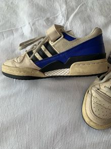 adidas originals forum low sneaker (U.K. 4)