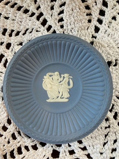 Wedgwood Jasperware 4 small plates