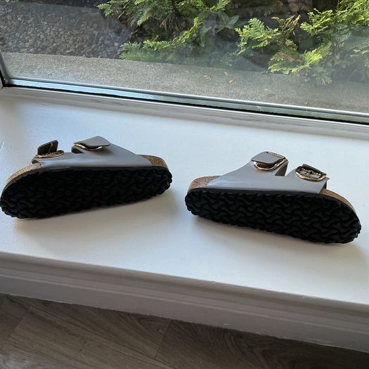 Birkenstock big buckle Grey