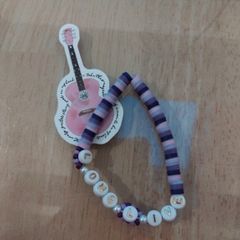 'Long Live' Taylor Swift friendship bracelet