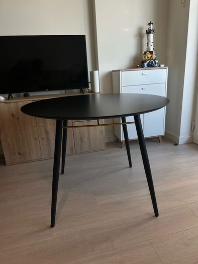 Round dining table 100cm