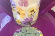 Wax Lyrical candle. 204g. Up to 42hrs burn time. New.