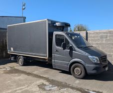 2017 Mercedes Sprinter fidge unit with tail lift