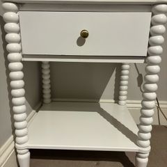 Bedside table