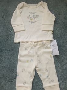 BNWT M&S outfit 0-3 mnts