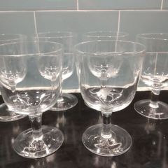 Set of 6 White Wine Glasses