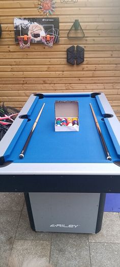 American pool table