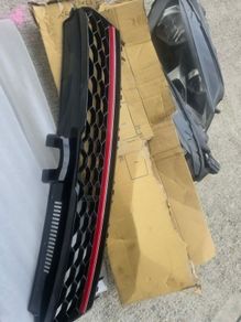 Front GTI honeycomb grille with red