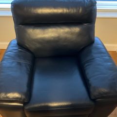 Leather Sofa Chair - Navy - Like new