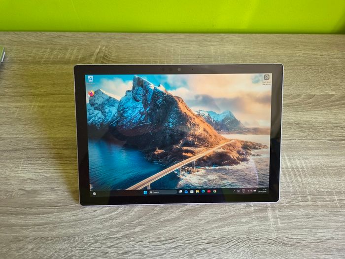 Microsoft Surface Pro 6