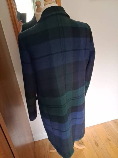 Stunning Wool Coat by Tommy Hilfiger 12