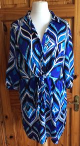 Dunnes Blue Patterned Long Sleeve dress Size 18 can post