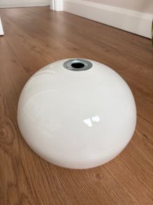 Easy fit light shade
