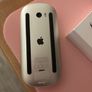 Apple Magic Mouse and Keyboard Image 3