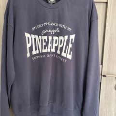 Ladies Sweatshirt (XL)