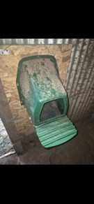 roll away egg box
