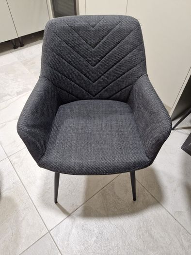table an chairs
