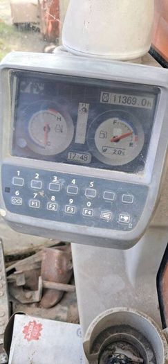Hitachi zaxis 130-3