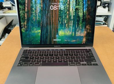 2020 MacBook Pro 13-inch M1 (A2338) 16GB RAM 500GB SSD Space Gray macOS Sequoia 15.5 , Battery Cycle: 370 (Was MDM Framework)