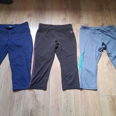 ladies cropped workout bottoms size 12