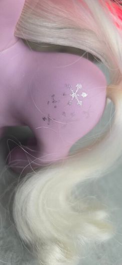 TLC Powder Unicorn Ponies MLP G1 My Little Pony Hasbro