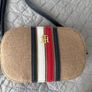 Tommy Hilfiger original crossbody bag Image 2