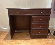 Mahogany Veneer Desk