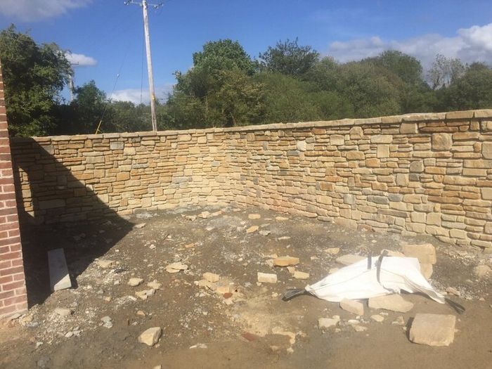 Building stone
