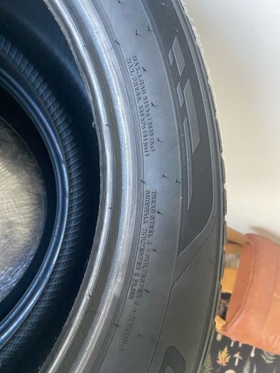 4x Kumho Crugen Premium KL33 SUV Tyres - Unused - 105H