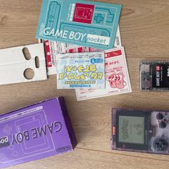 Nintendo Gameboy Pocket MGB-001 Clear Purple Boxed with Manual and Flash Card 4 GB included all the games