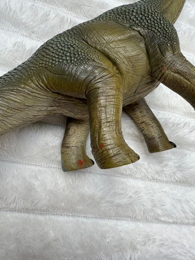 Schleich Brachiosaurus Dinosaur Figure D-73527  approx. 20 cm. height 2016  Dirty Used Please see photos