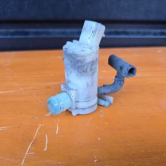Honda Accord 8 Windsheild washer pump